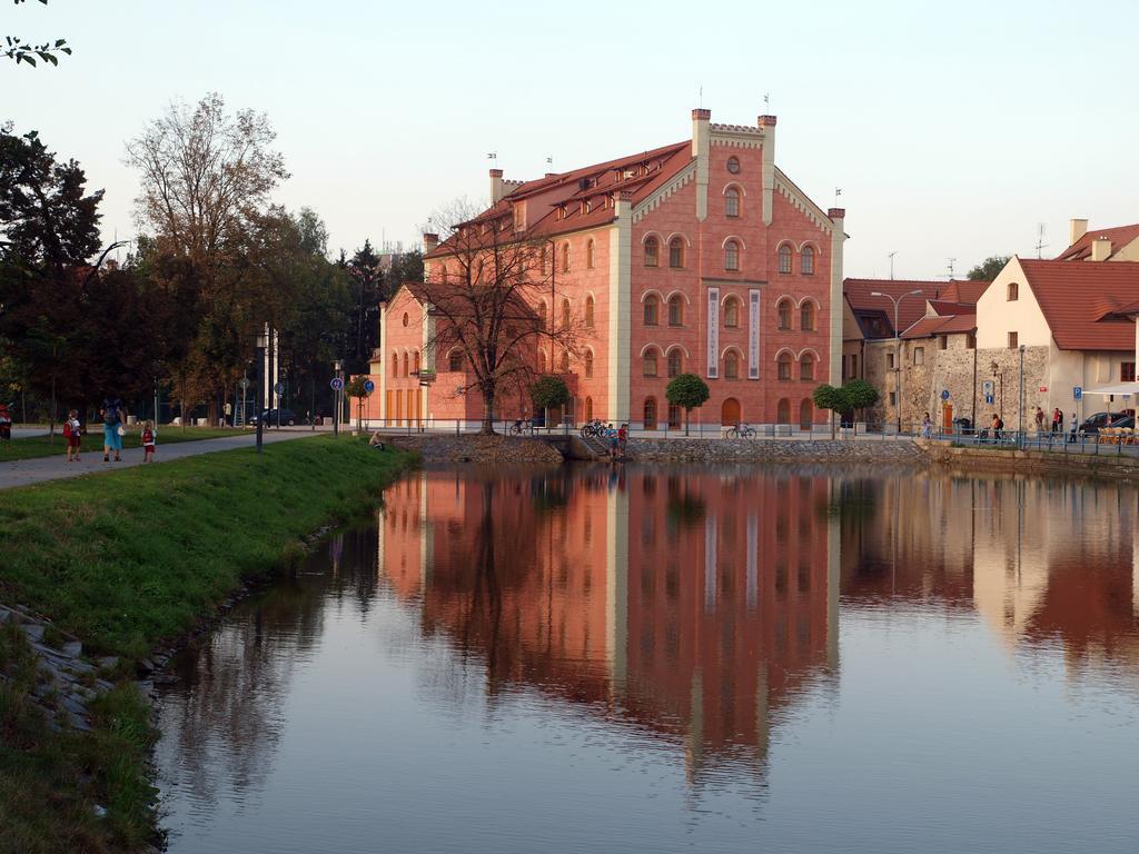 Hotel Budweis Ceske Budejovice Exterior foto
